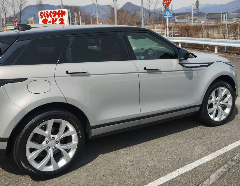 Audi Q3 (アウディQ3)タイヤを新しくしました_1